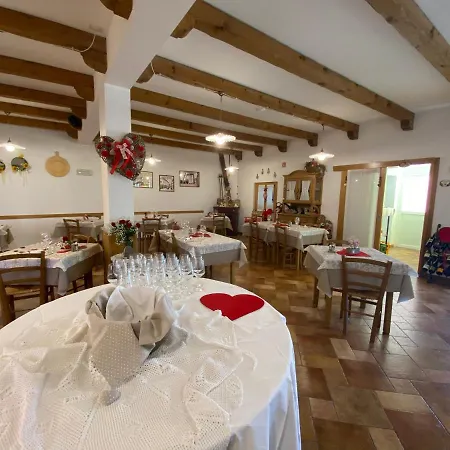 מלון Al Castello Artegna