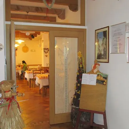 Al Castello Hotel 2*