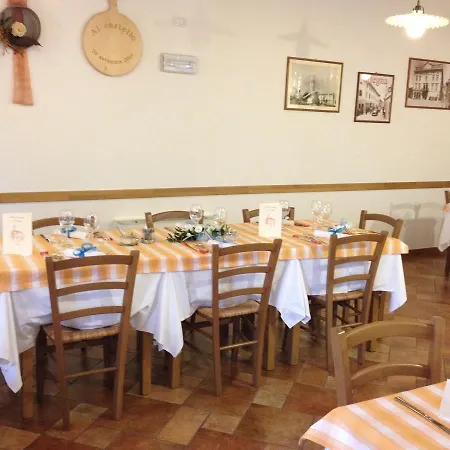 Al Castello מלון Artegna