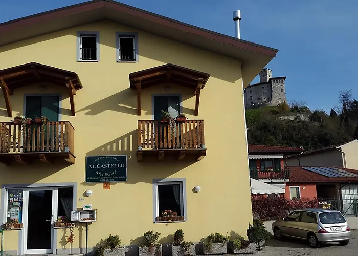 Al Castello 2*