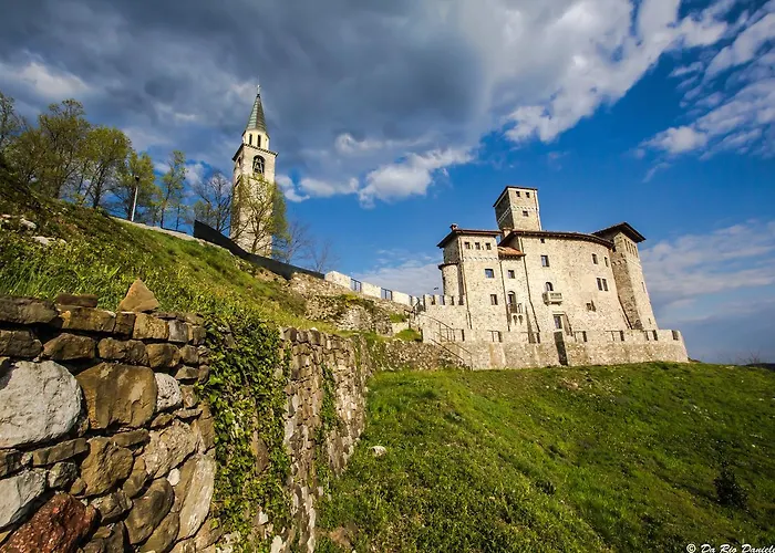 Szálloda Al Castello Artegna